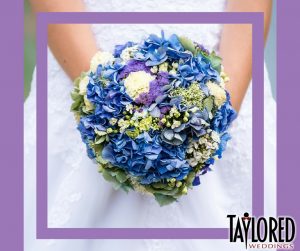 bride, groom, bouquet, bridal bouquet, tradition, family heirloom, family, wedding, ceremony, reception